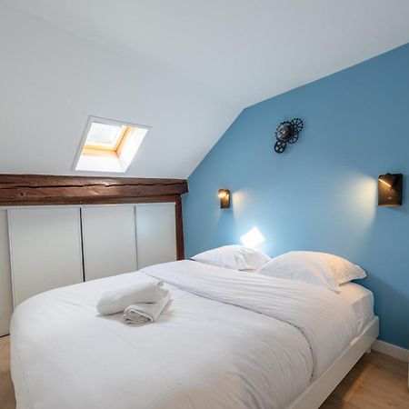 Sous Les Toits D'Annecy, Un Appartement Irresistible Pour 1 A 6 Personnes En Plein Coeur De Ville エクステリア 写真