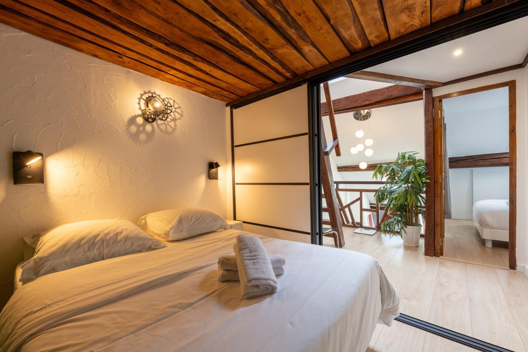 Sous Les Toits D'Annecy, Un Appartement Irresistible Pour 1 A 6 Personnes En Plein Coeur De Ville エクステリア 写真